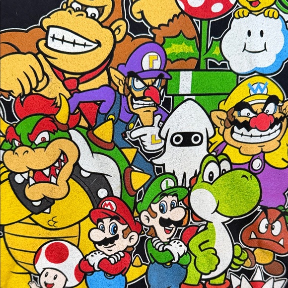Super Mario. Black Graphic T-Shirt with Cartoon Characters. Xl - Picture 3 of 5